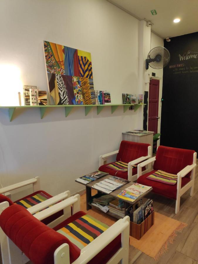 Ez Lodgings Kampong Gadong 外观 照片
